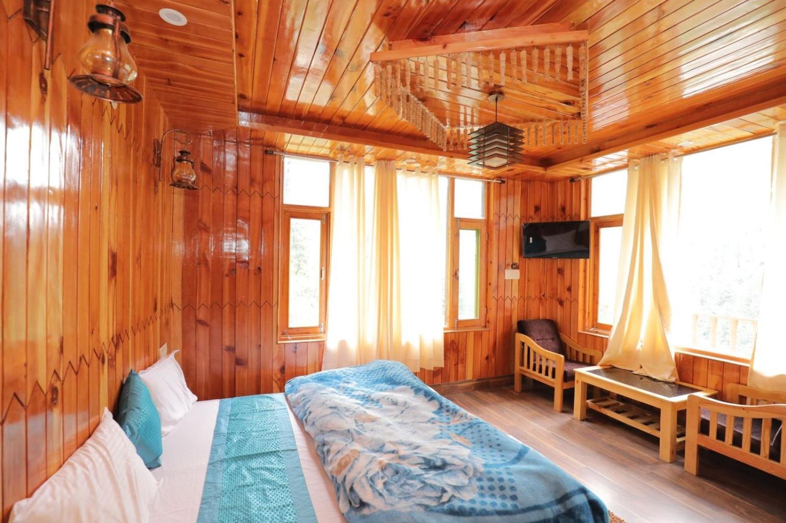 Shangri-La Rooms & Restaurant Касоль Екстер'єр фото